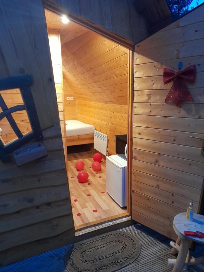 Cabane Enchantee Carpentras Exterior photo